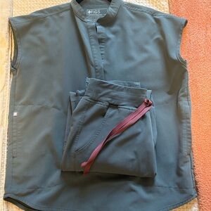 Figs Grey Scrub Set